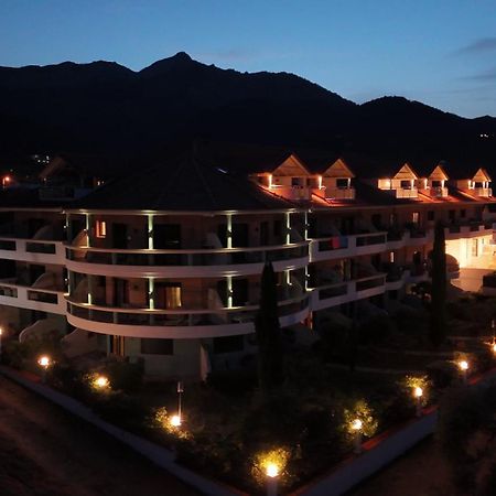 Ocean Beach Hotel 스칼라 포타미아스 외부 사진