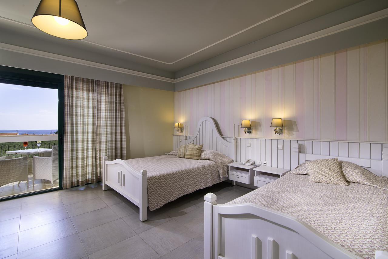 Ocean Beach Hotel 스칼라 포타미아스 외부 사진