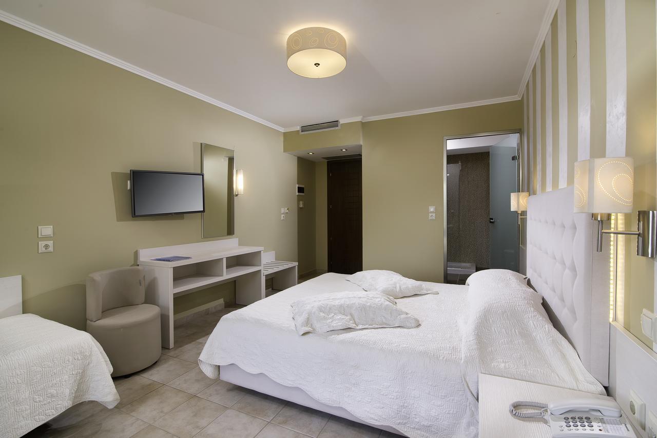 Ocean Beach Hotel 스칼라 포타미아스 외부 사진