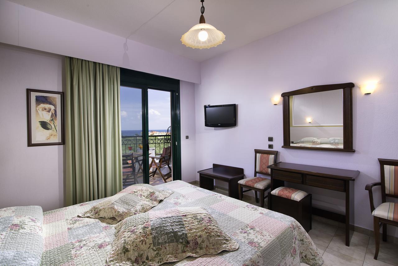 Ocean Beach Hotel 스칼라 포타미아스 외부 사진