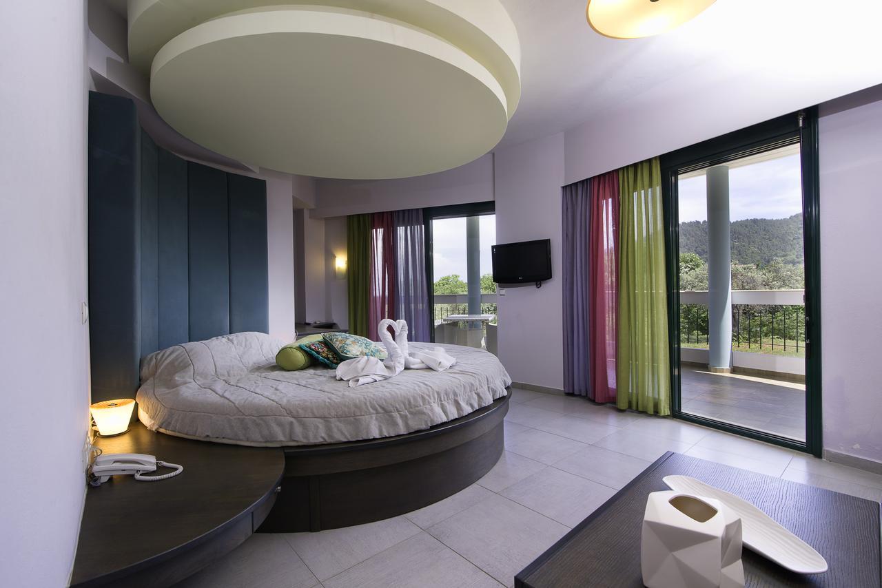 Ocean Beach Hotel 스칼라 포타미아스 외부 사진