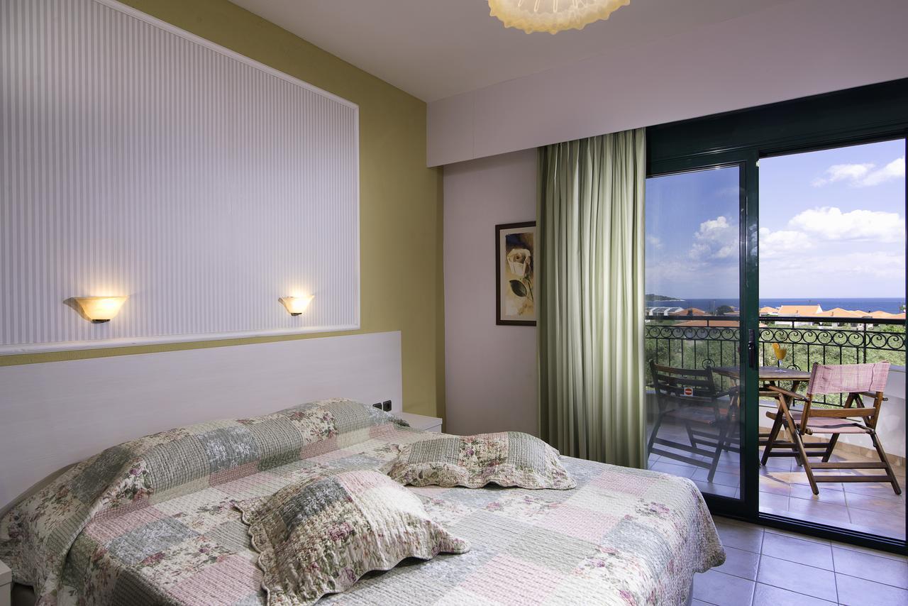 Ocean Beach Hotel 스칼라 포타미아스 외부 사진